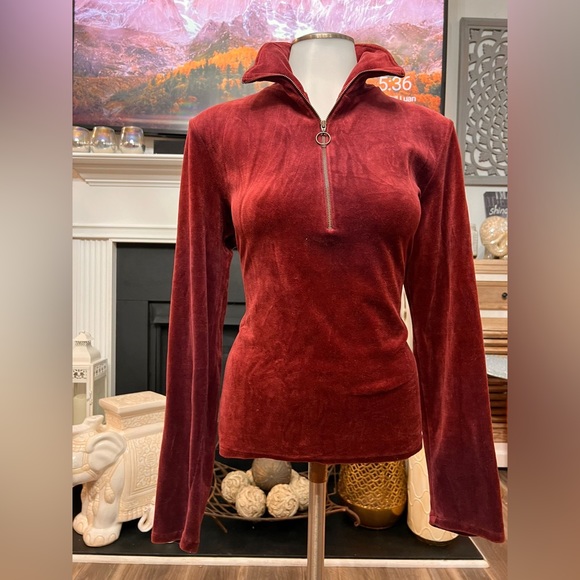 Old Navy Tops - Old Navy Burgundy Large Top